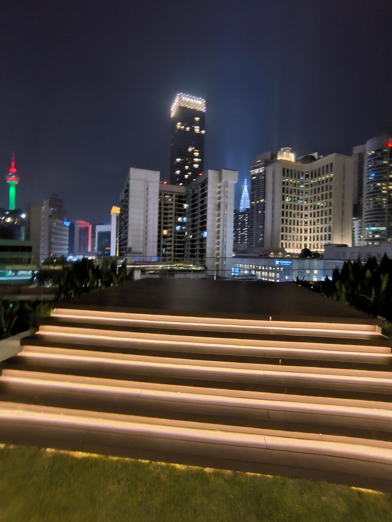 Axon Service Suites At Bukit Bintang Kl Куала-Лумпур Экстерьер фото